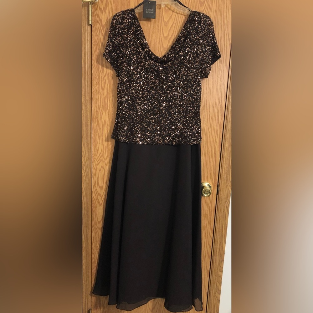 Jkara New York brown mother of bride dress